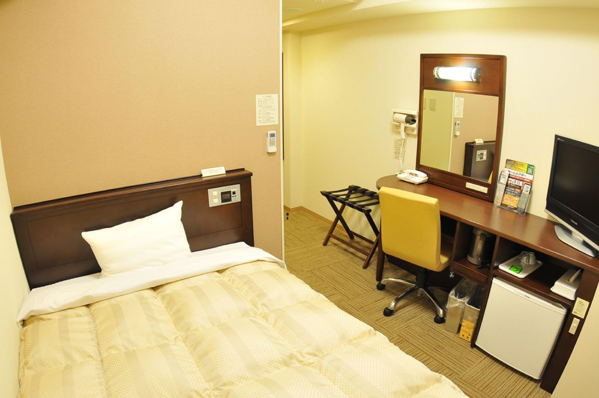 Hotel Route-Inn Utsunomiya Miyukicho -Kokudou4Gou- Екстериор снимка