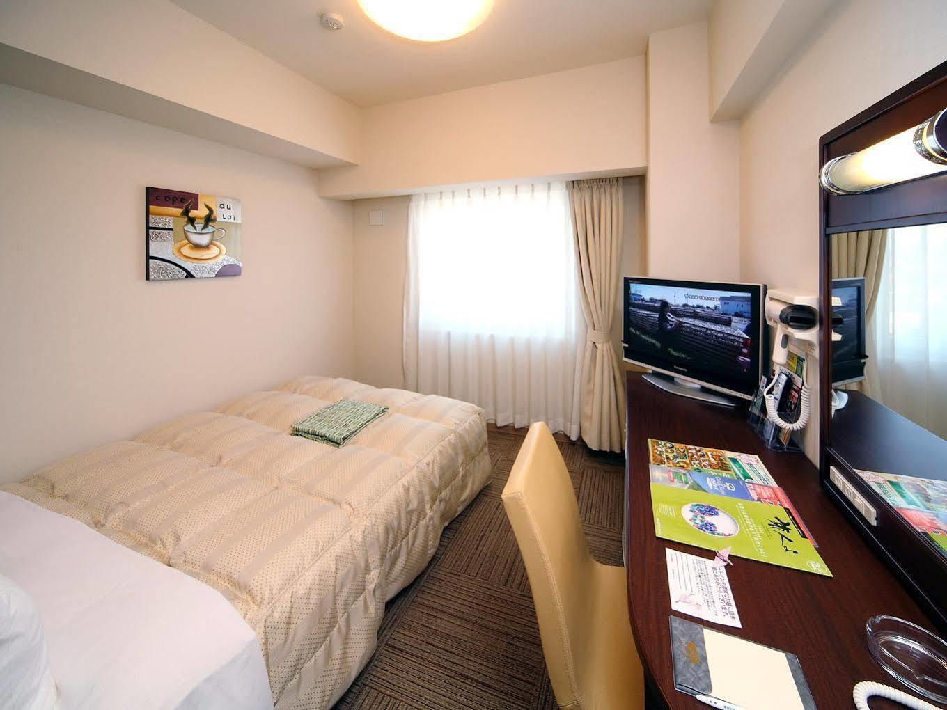 Hotel Route-Inn Utsunomiya Miyukicho -Kokudou4Gou- Екстериор снимка